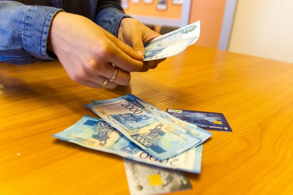 13 сотрудникам задерживали зарплату в течение двух месяцев