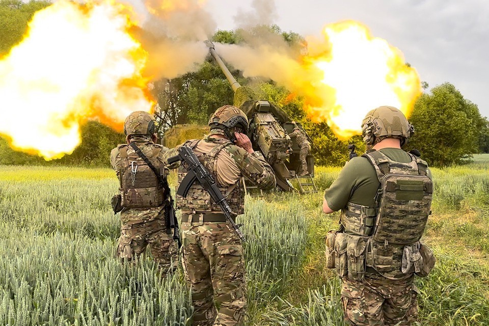 Новости СВО на Украине и боевая сводка на 31 августа: ЦРУ предложило саммит с Зеленским в Москве, Киев четвёртые сутки под «Геранями», украинцам ввели лимиты на яйца и консервы, Джоли кормят борщом в Тернополе