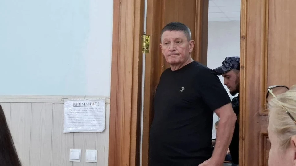 На суде выступил Сергей Арсентьев, который долгие годы был близким соратником Виктора Тархова