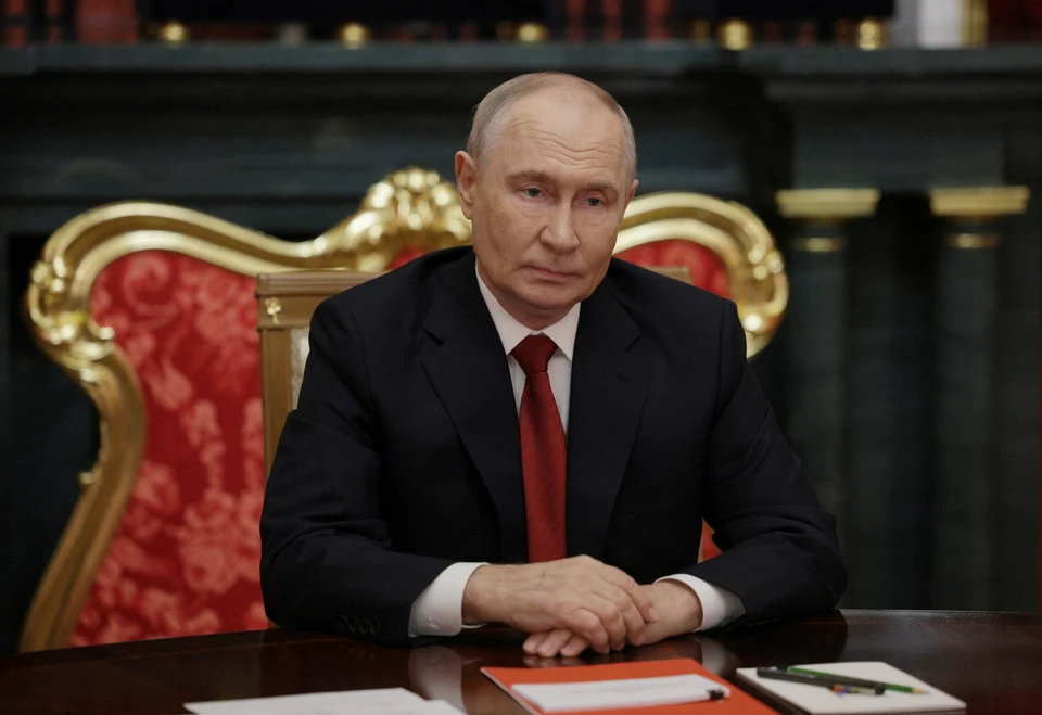 Президент РФ заявил, что российским и американским чиновникам предстоит сложный разговор по Украине