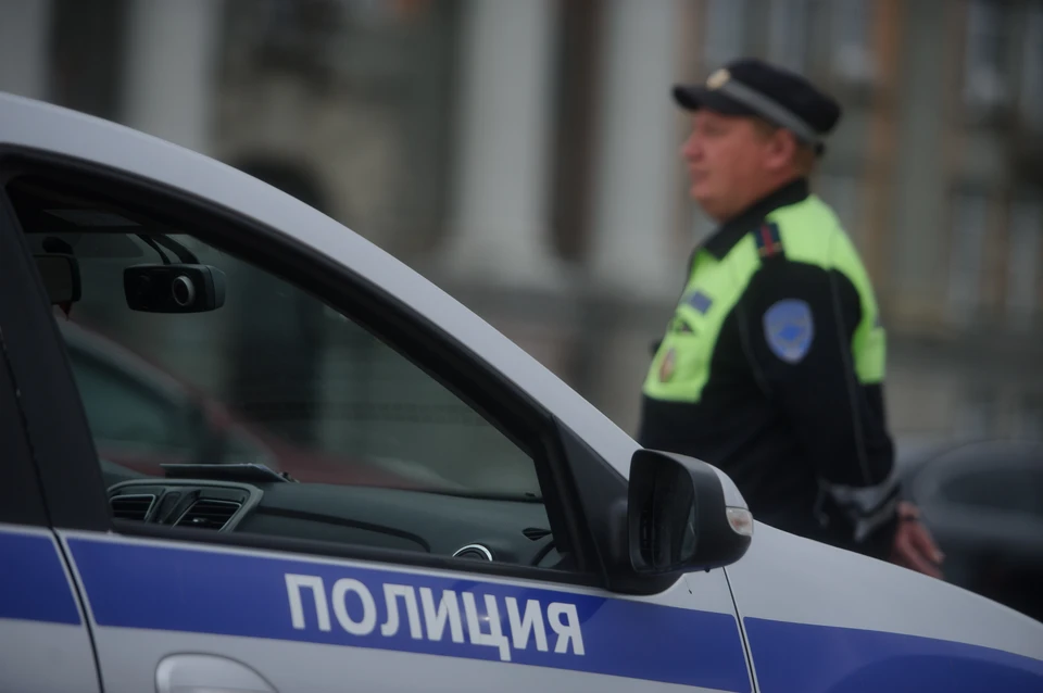 В Иркутске на улице Седова столкнулись троллейбус и скорая помощь