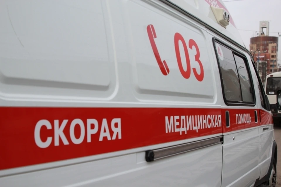 Машина скорой помощи подверглась атаке