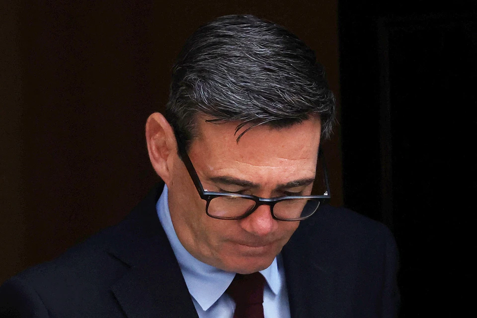 Премьер-министр Энди Бернэм подтвердил смерть своего отца