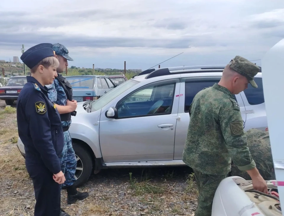 Конфискованные у пьяных водителей авто еще послужат фронту. Фото: УФССП по Волгоградской области.
