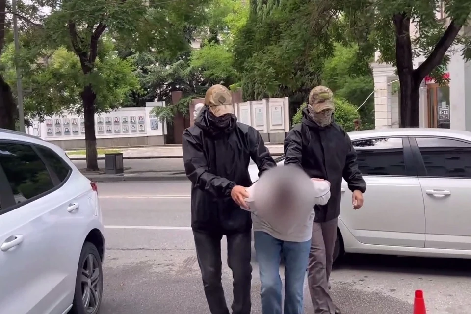 Задержанному грозит вплоть до пожизненного заключения. Фото: кадр видео ЦОС ФСБ России