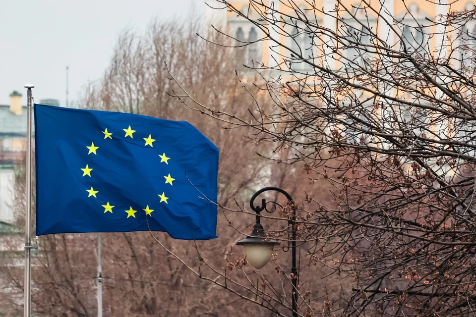 СВР: попытки ЕС присвоить средства РФ подорвут доверие к европейским институтам. Фото: Roman Naumov/URA.RU/Global Look Press