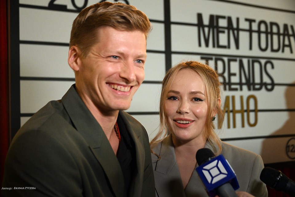 Звезда «Реальных пацанов» Зоя Бербер подала на развод с мужем, которому родила сына. Проблемы наметились уже давно