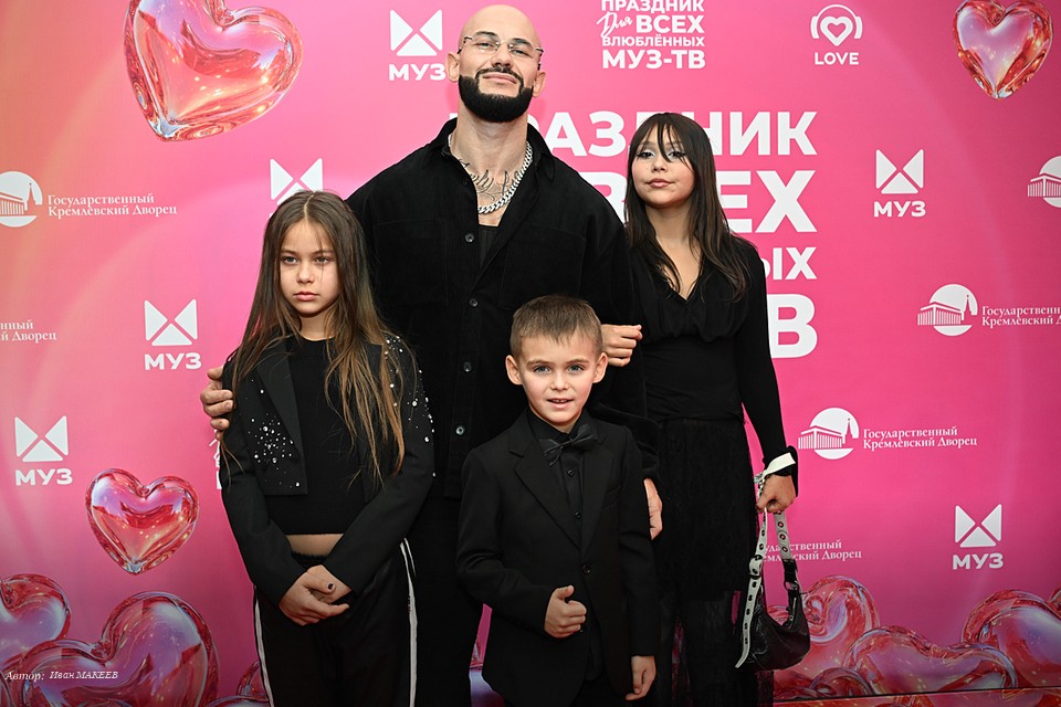 Лишат ли Джигана родительских прав после дебоша со стрельбой в подмосковном коттедже, где находились его дети
