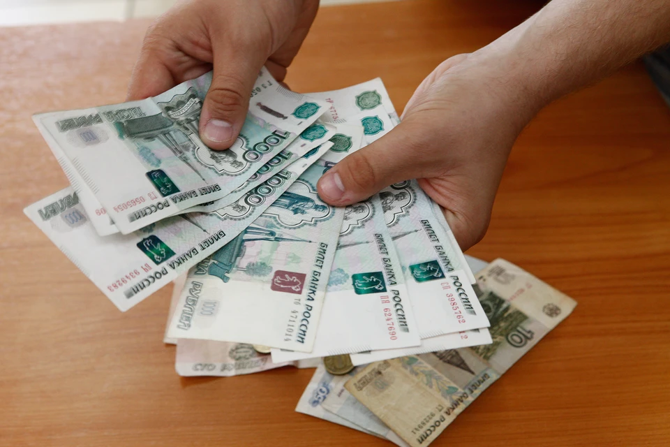 Жителям рассказали о порядке выплаты больничных.