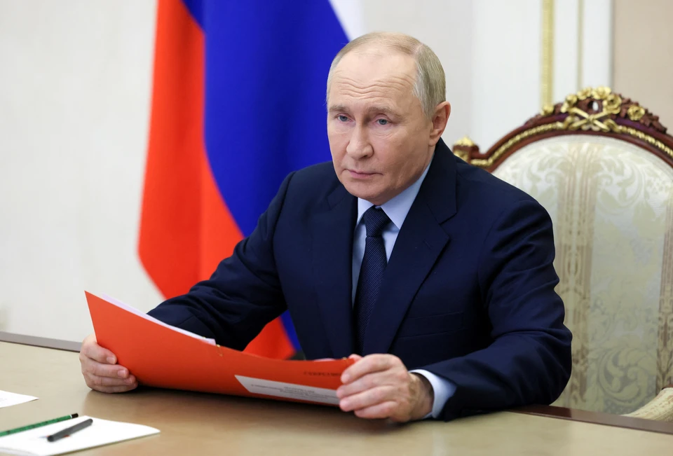 Путин освободил от должности посла РФ во Франции и Монако Мешкова