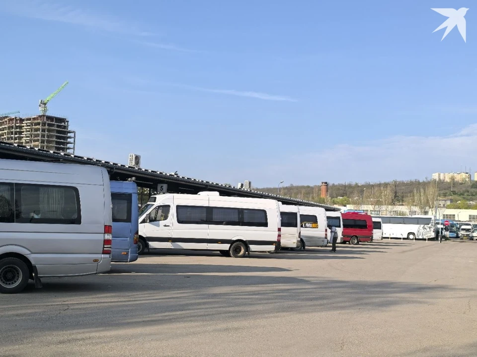 Некоторые маршруты были сокращены или полностью закрыты. Фото: КП