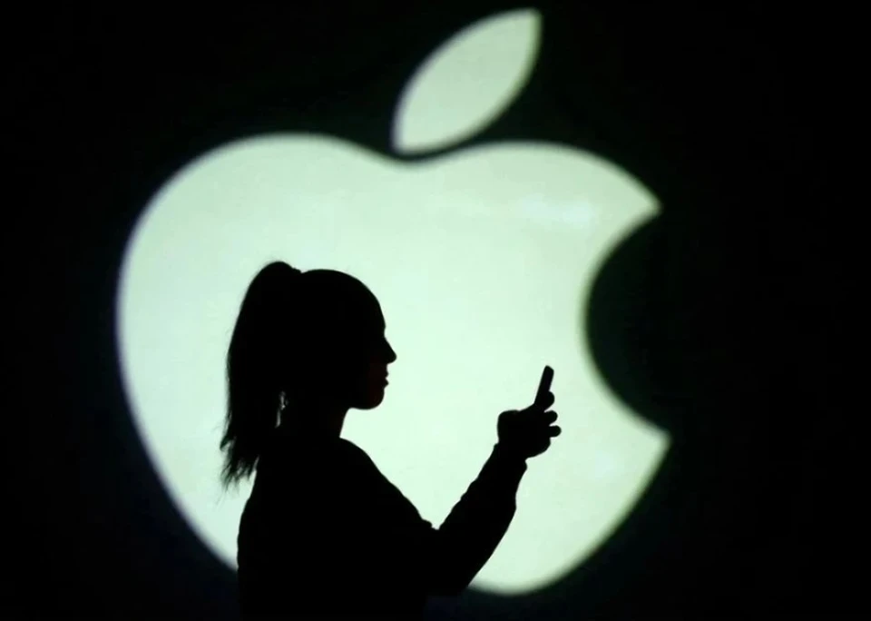 Bloomberg: Новый глава Apple планирует увольнения и отмену сезонных товаров