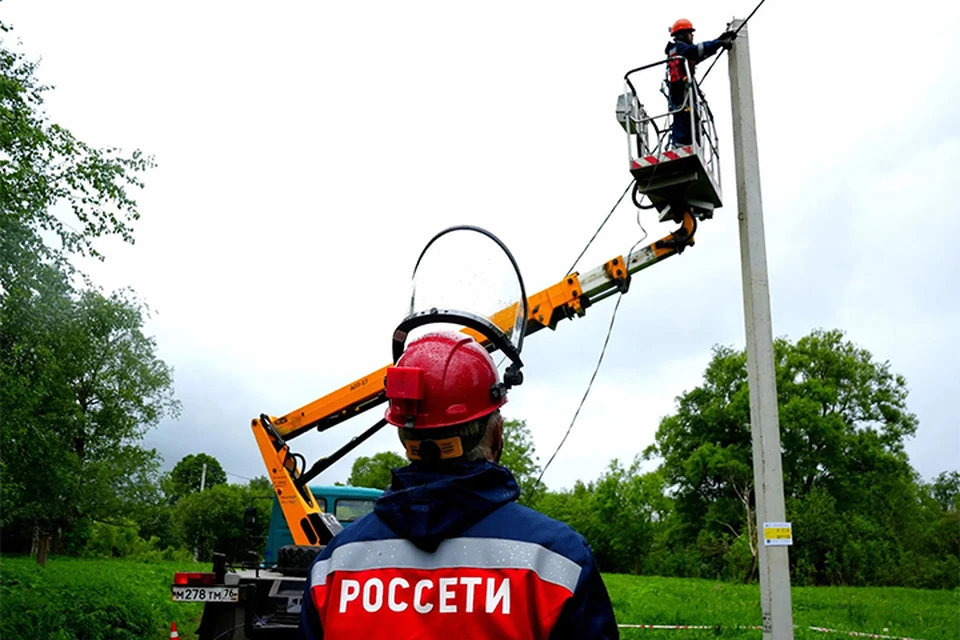 Ярославские энергетики готовят сети к зимнему сезону. ФОТО: пресс-служба ПАО «Россети Центр» — «Ярэнерго»