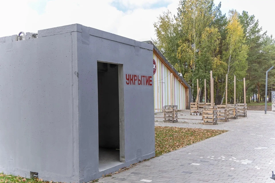 Укрытие предназначено для защиты от осколков и ударной волны в случае атаки. Фото: пресс-служба мэрии Нижнекамска.