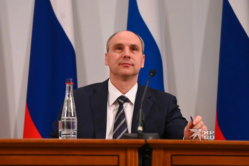 Денис Паслер поздравил преподавателей и студентов с Днем среднего профессионального образования