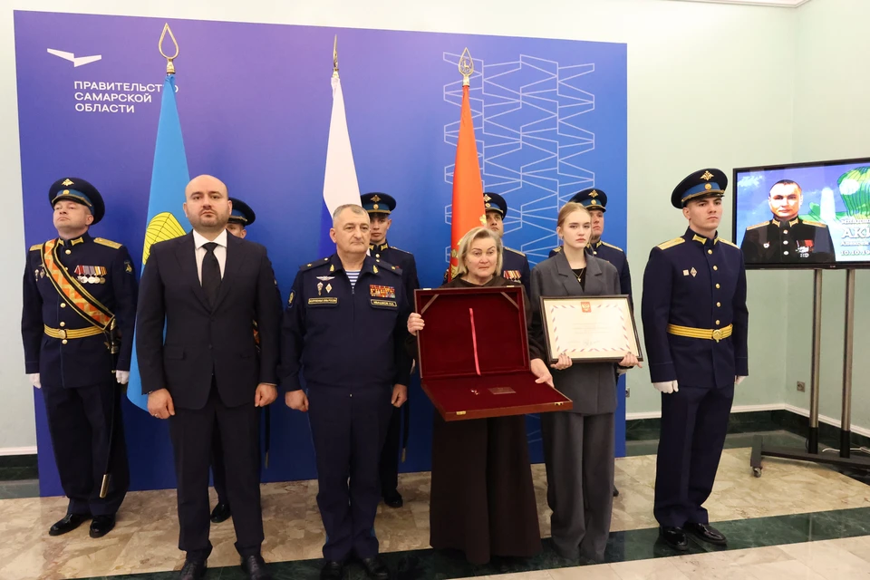 Акифьев закрыл собой подчиненного и спас ему жизнь. Фото: Светлана Осьмачкина