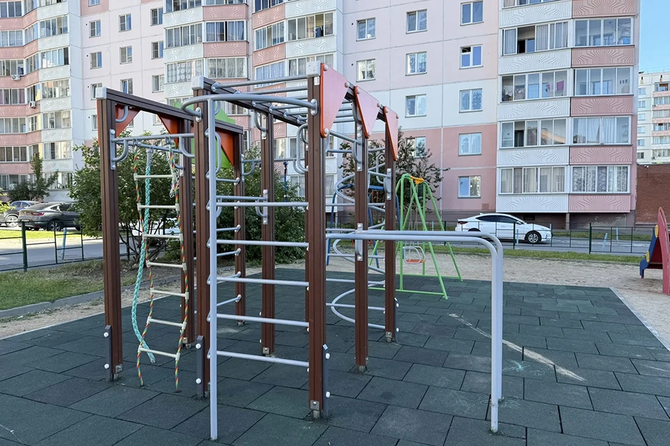 В 2026 году в Новосибирске появилось 50 новых детских и спортивных площадок. Фото: Пресс-центр мэрии Новосибирска