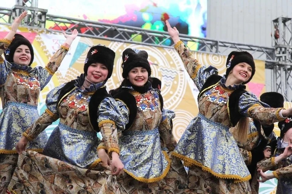 Иркутск отметит День народного единства шествием и концертом 4 ноября.