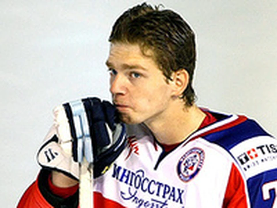 Евгений Кузнецов в составе молодежной сборной.