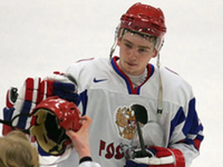 Евгений Кузнецов набрал первое очко за сборную России