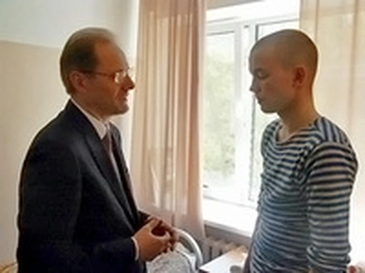 17-летний мальчишка, спасший людей из взорвавшегося дома в Новосибирске, получил медаль