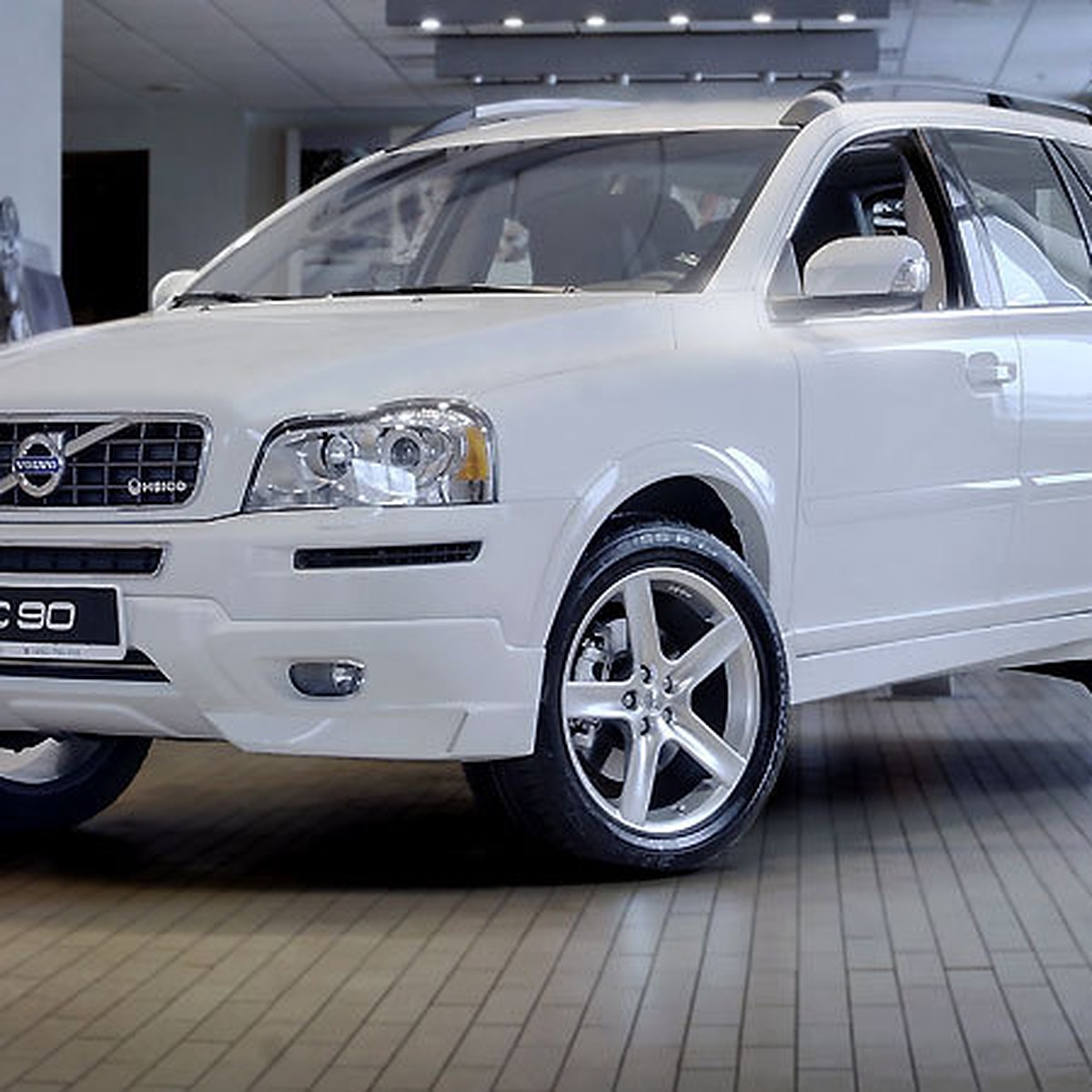 Тюнинг volvo xc90. Volvo xc90 Heico. Вольво хс90 белая. Volvo xc90 Tuning. Volvo xc90 2008.