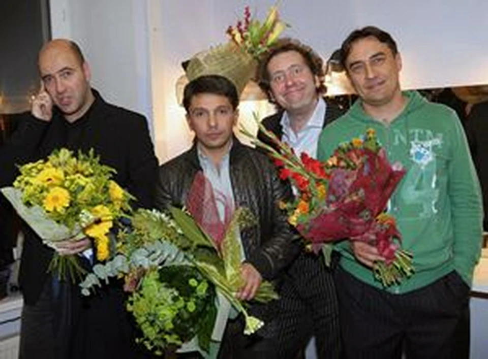 Ростислав Хаит, Леонид Барац, Александр Демидов и Камиль Ларин (слева направо) - главные шутники «Квартета И».