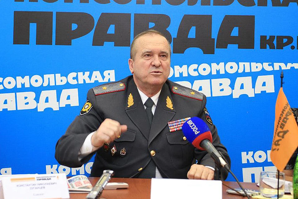 На пресс-конференции в "Комсомолке" Виктор Сюсюра заявил: "Я добъюсь справедливости чего бы это мне ни стоило!"