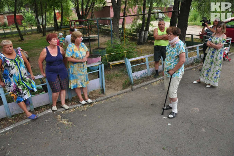 Конфликт между жильцами и владелицей собак пока не разрешен.