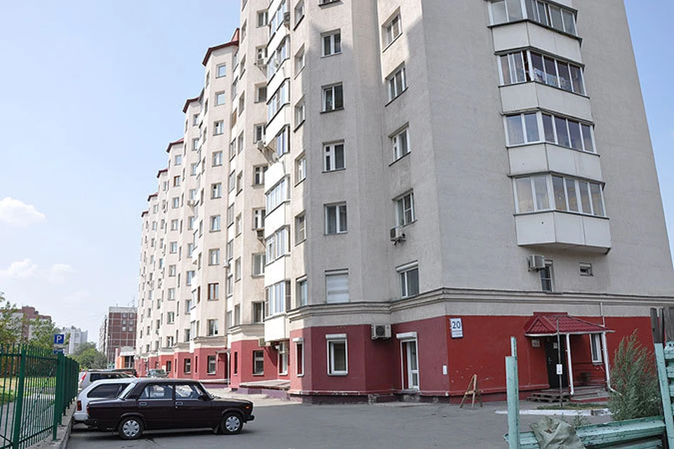 Парковочные места в Новосибирске могут стоить не меньше квартиры! К счастью, они бывают и дешевле.