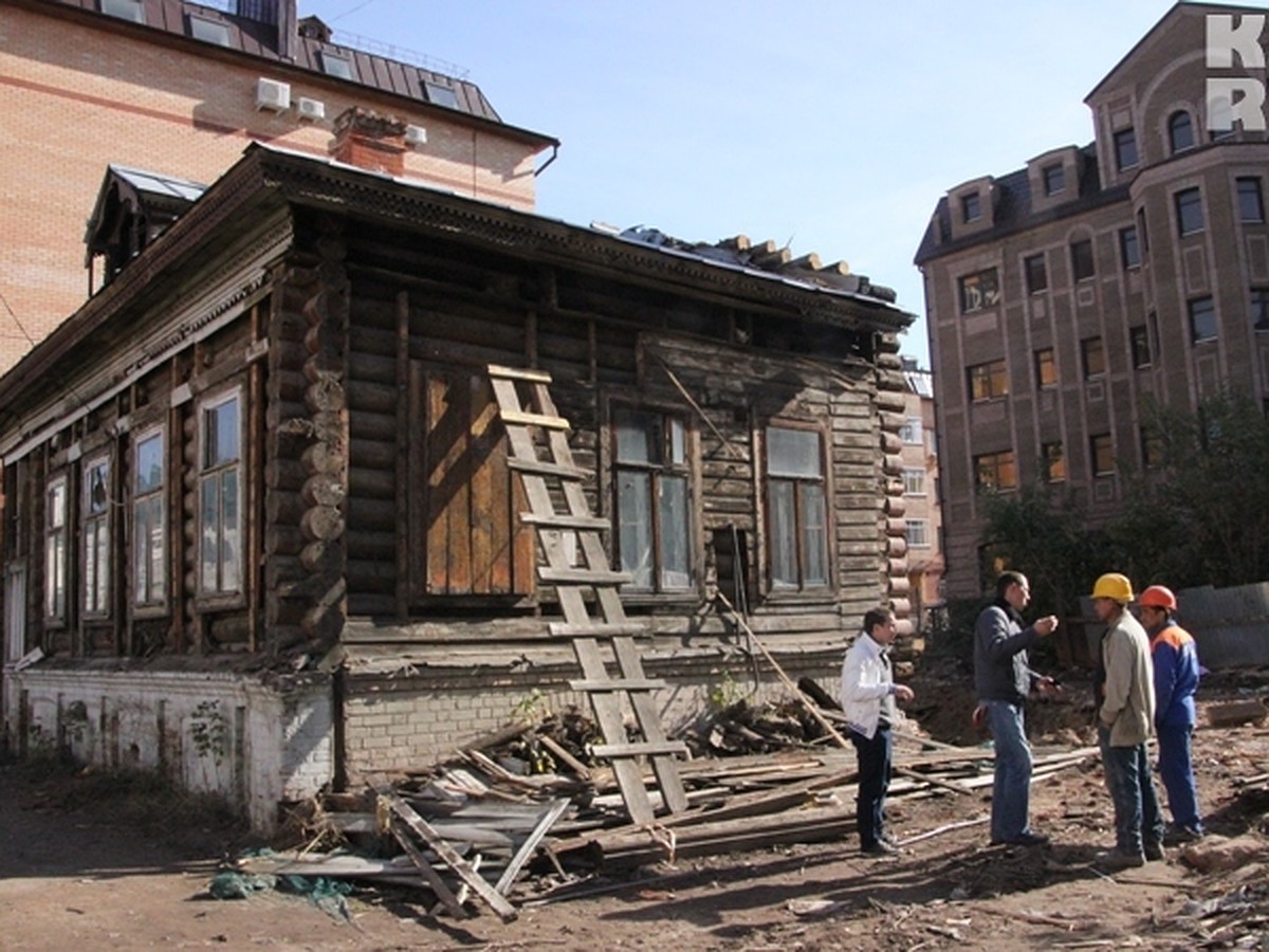 В Казани блогеры спасали историческое здание от сноса, а оно на реставрации  - KP.RU