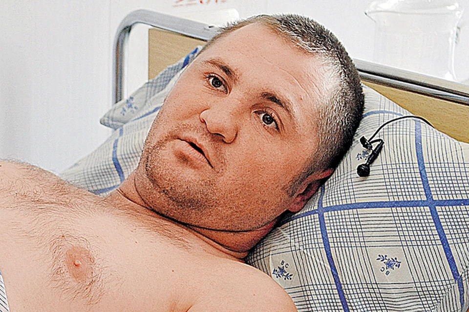 В больнице Алексей Титов узнал, что за подвиг ему присвоили звание капитана.