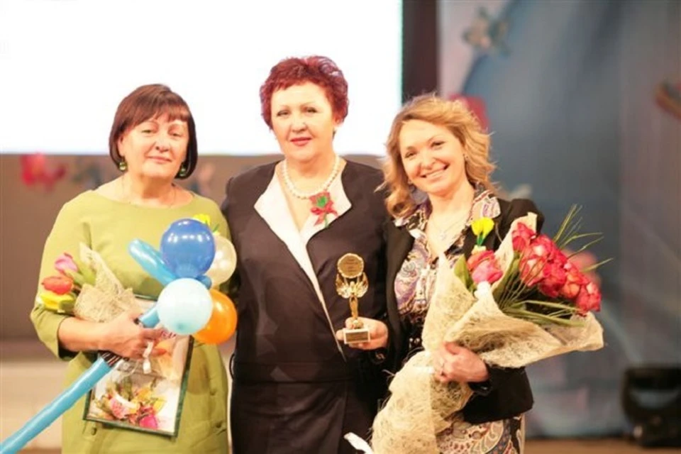 Марина костровская ставрополь. Женщина года ставрополь 2021. Женщина года г. Марина костровская ставрополь. Женщина года 2022 ставрополь фото.