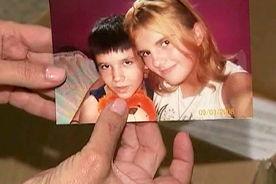 Супруги Декерт, подозреваемые в издевательствах над российскими детьми, отказались от них