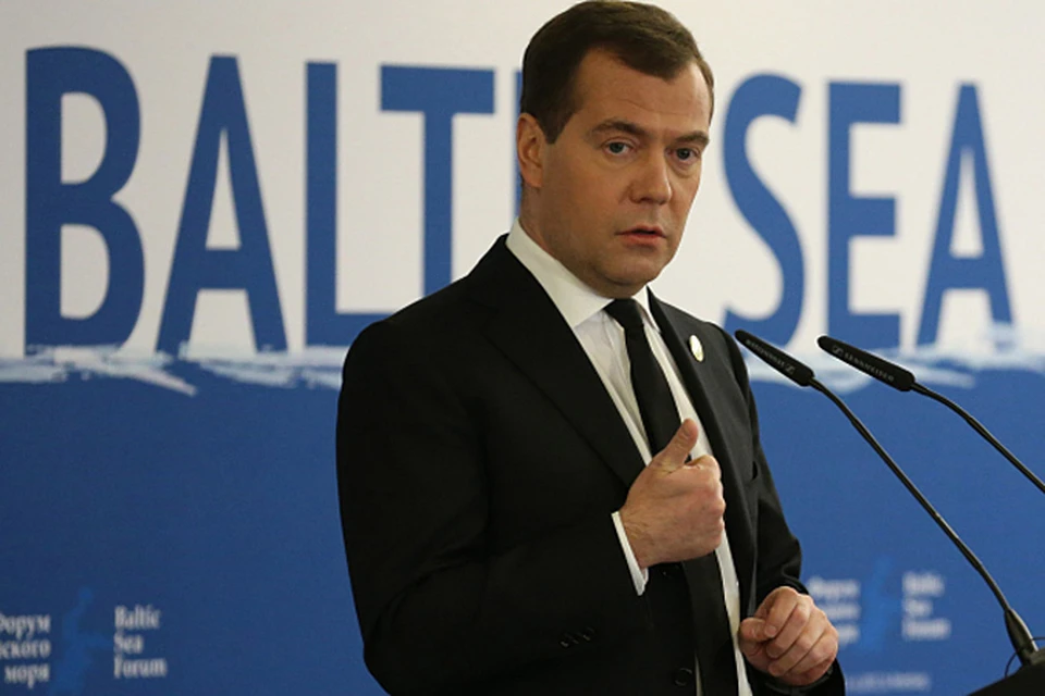Медведев призвал коллег вместе решать экологические проблемы