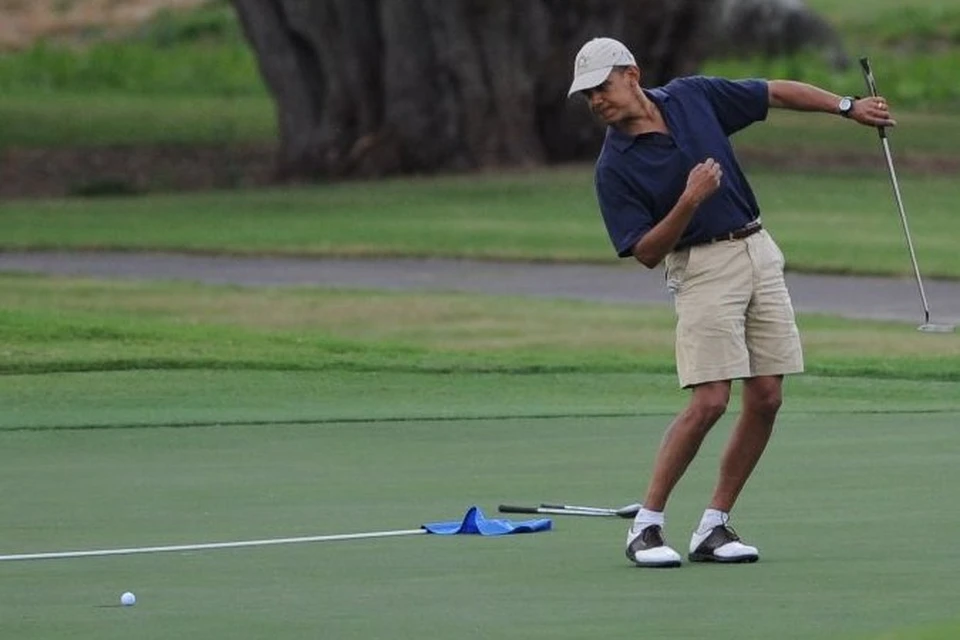 Любитель гольфа Барак Обама
