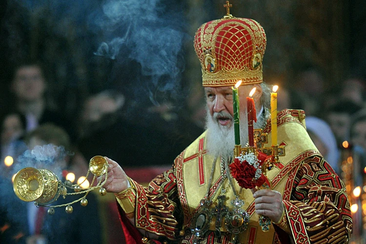 Патриарх Кирилл: Любить - это наступить на горло собственной песне
