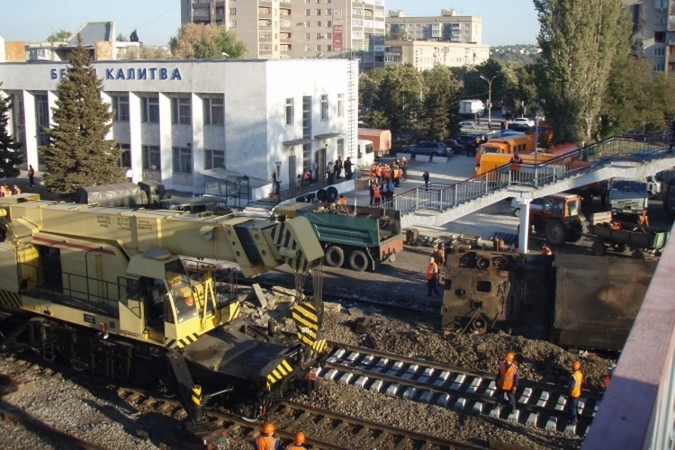 Поиск видео по запросу: групповуха на военведе белая калитва