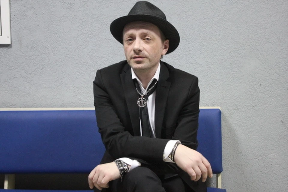 Глеб Самойлов имеет абсолютное право быть любым, таким, как ему уютно в данный исторический момент.