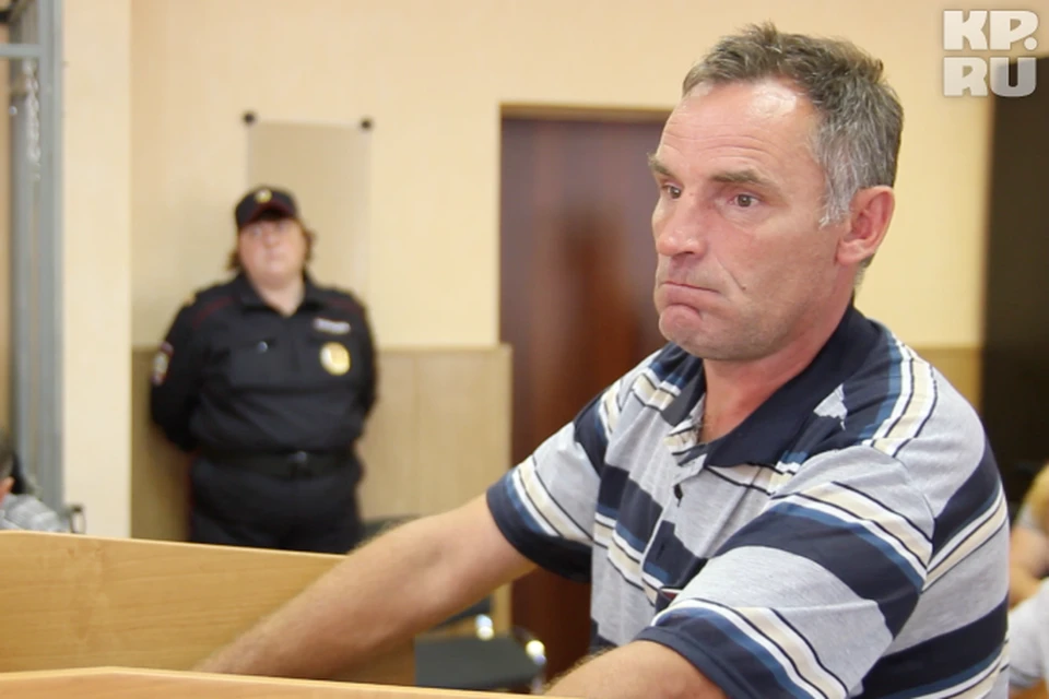 Помощник механика "Булгарии" Константин Пузанков начал давать показания в суде