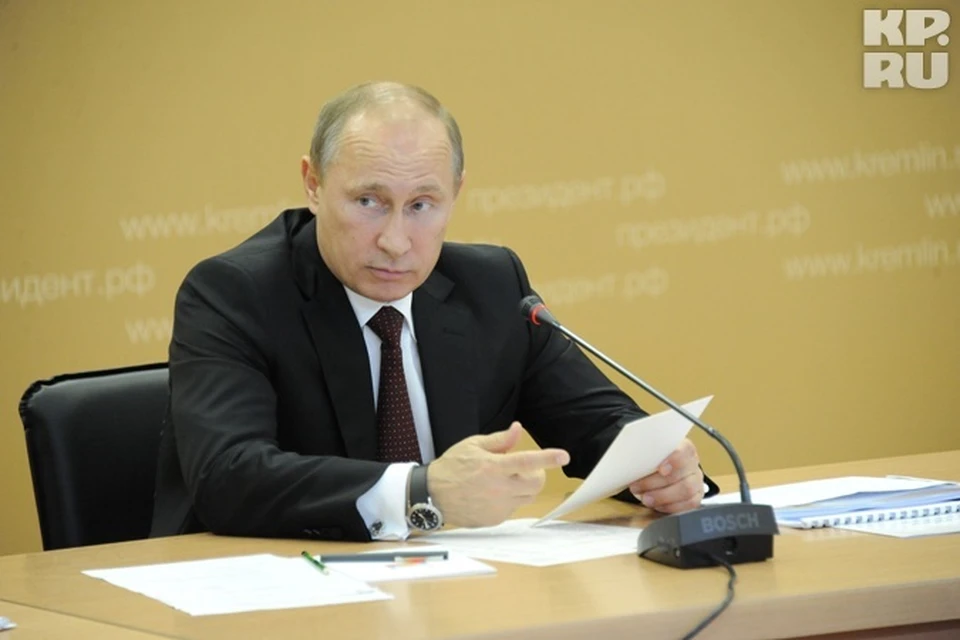 Владимир Путин в Забайкалье на встрече с главой региона и предпринимателями.