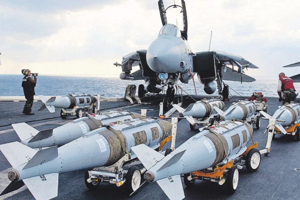 Американцы уже стянули к берегам Сирии военно-морской кулак и готовы бомбить...