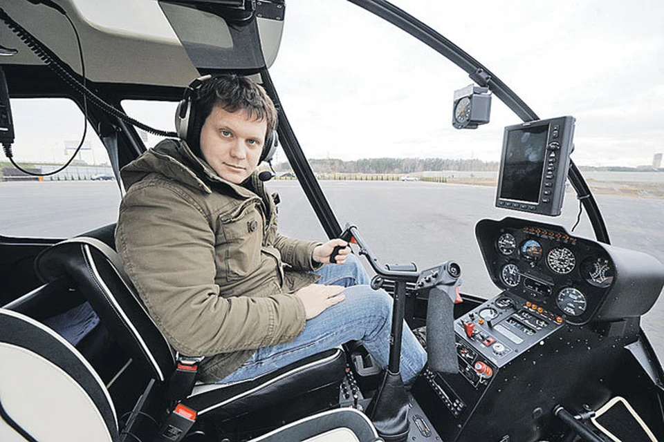 Журналист «КП» Олег Адамович не удержался от соблазна сфотографироваться на месте второго пилота.