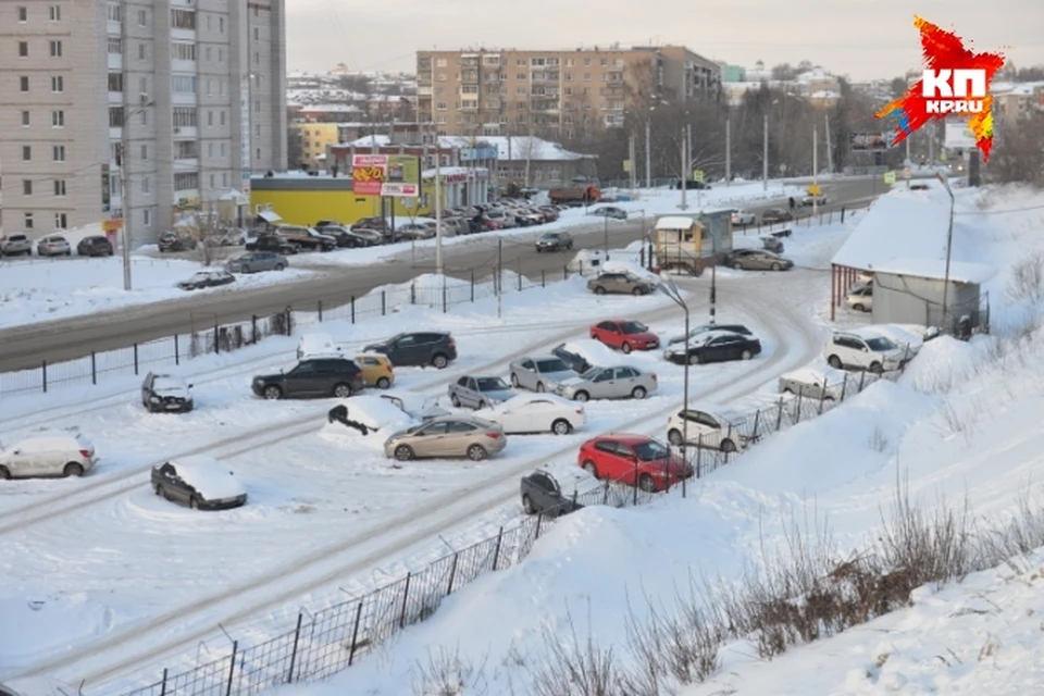 Парковки ижевск. Стоянки Ижевска. Платные стоянки Ижевск. Набережная стоянка Ижевска.