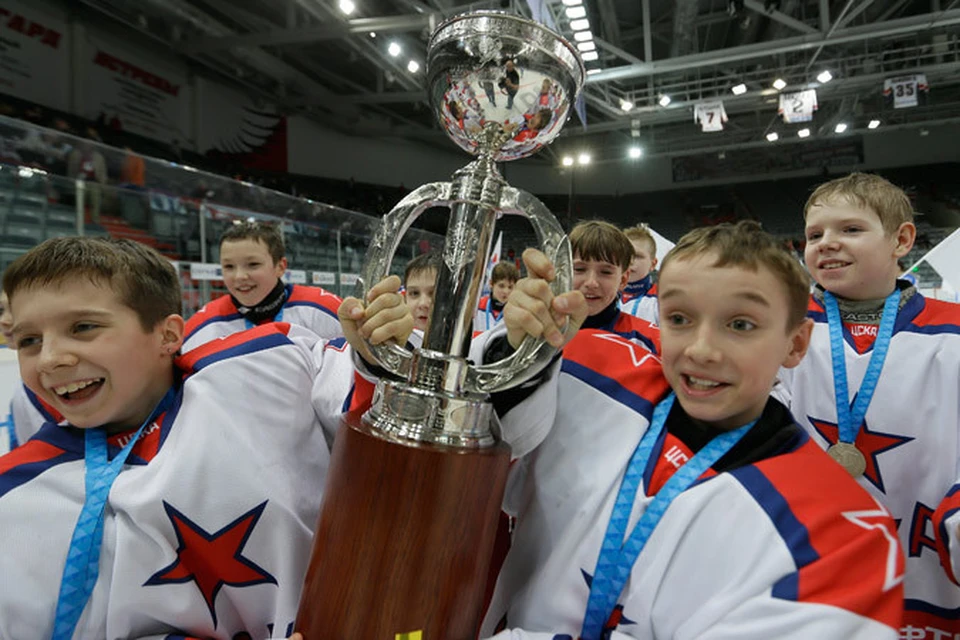 Крупнейший в Европе Турнир детских хоккейных команд КХЛ «Кубок Газпром нефти» стартует в Омске и в Минске.