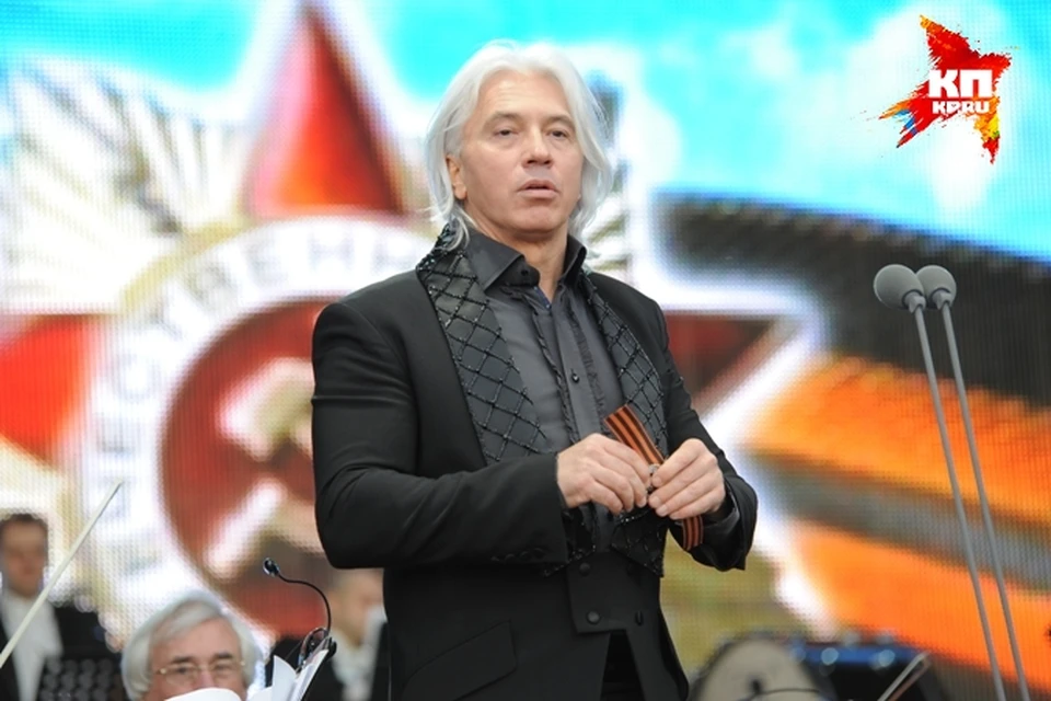 Дмитрий Хворостовский спел в Перми не только классику и "Катюшу", но и "Очи черные"