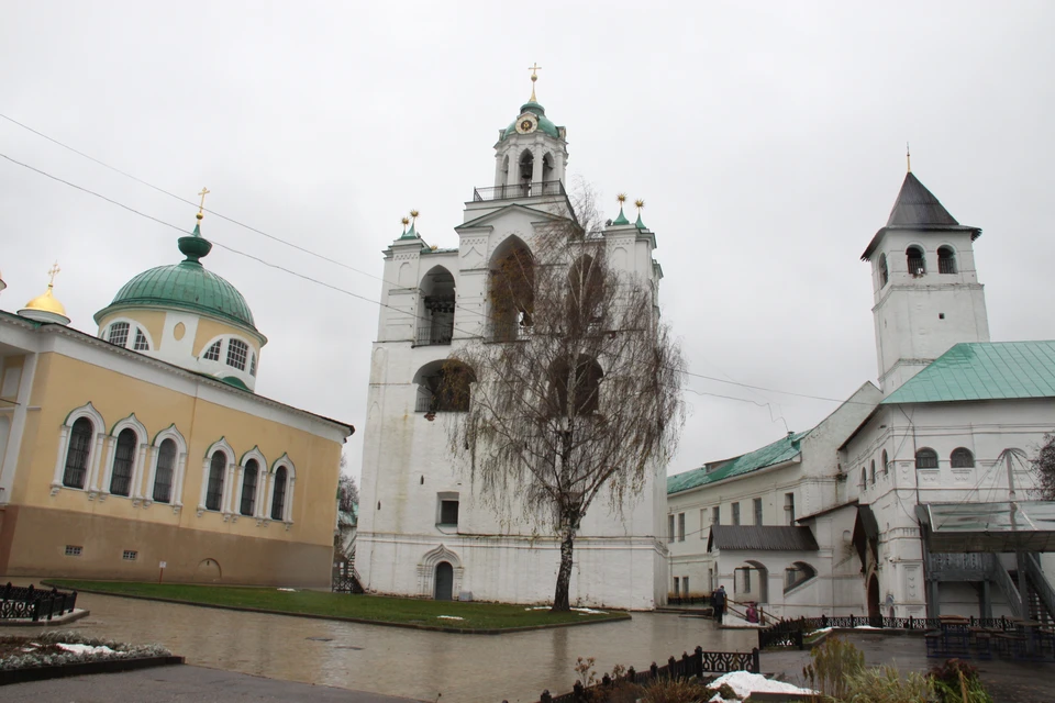 Ярославский музей заповедник ярославль отзывы. Ярославский музей-заповедник. Ярославский музей-заповедник колокольня. Посетители Ярославского музея заповедника. Ярославский музей-заповедник Ярославль схема.