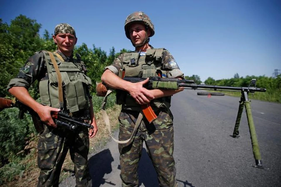 Украинские военные укрепляют блокпосты на границе с Крымом