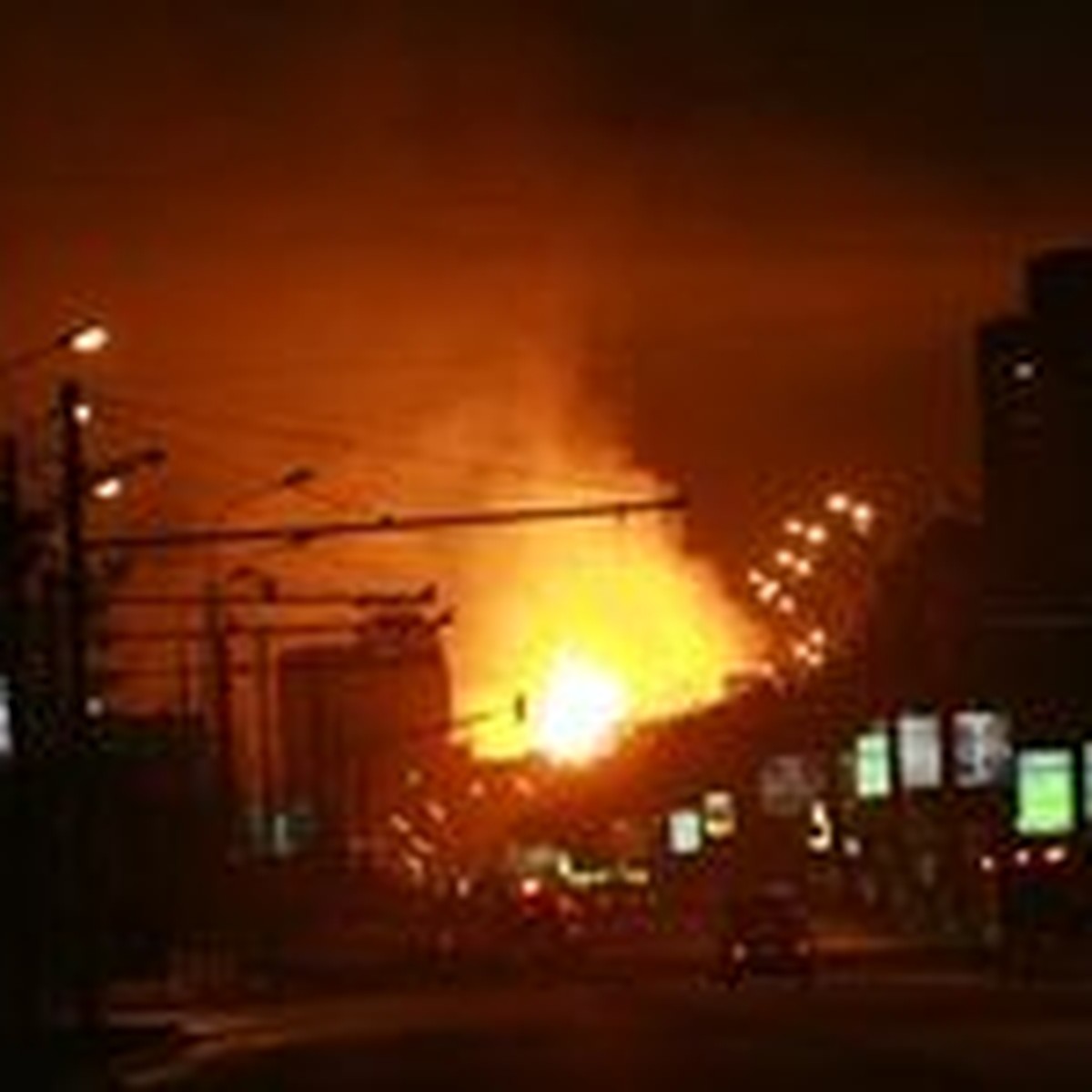 Взрыв газопровода на Юго западе Москвы. 9 Мая ночью взрыв газопровода Юго Запад.