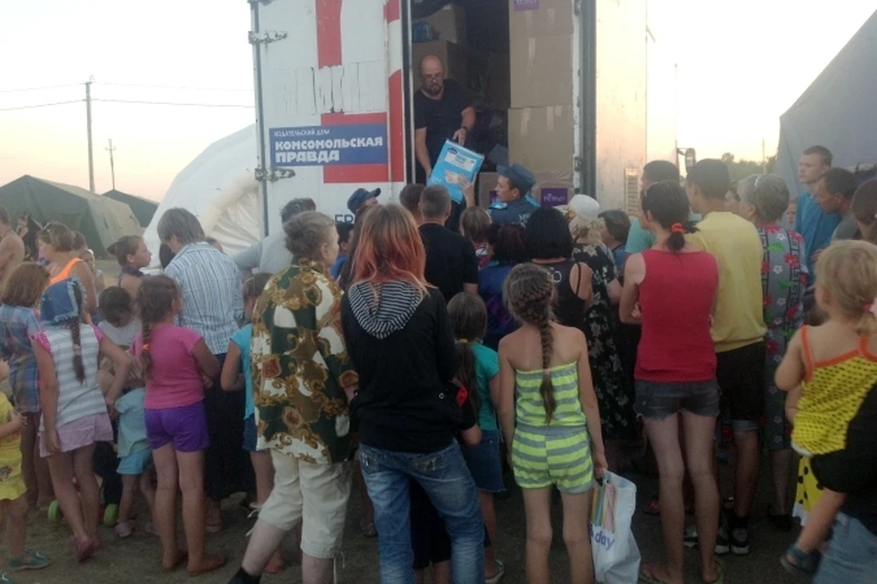 Олег Жданов сам раздавал тонны гуманитарки